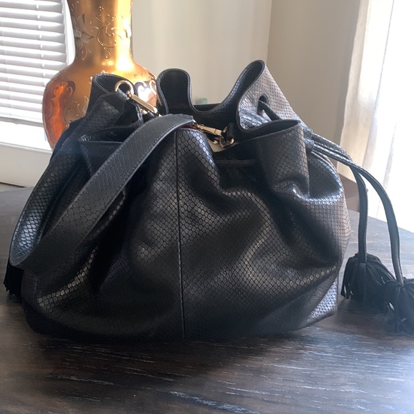 Elaine Turner black snake embossed hobo bag with tassels pre loved condition - Picture 5 of 12